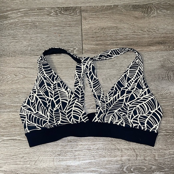 Lululemon black and white strappy bikini top size 12 shanti surf swim top - Picture 1 of 4
